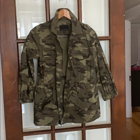 Banana Republic military coat - size small - Picture 1 of 5